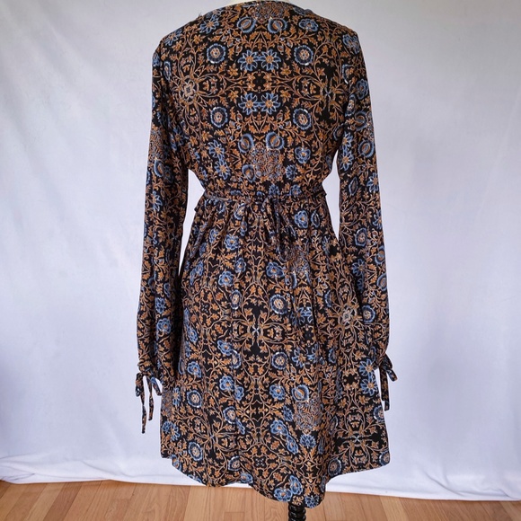 Women's Boho dress. Xhilaration size s - Picture 4 of 5